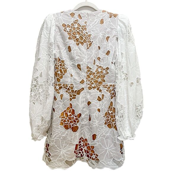 Elliatt Lotusland Embroidered Lace Mini Dress in White Size M - Picture 11 of 13